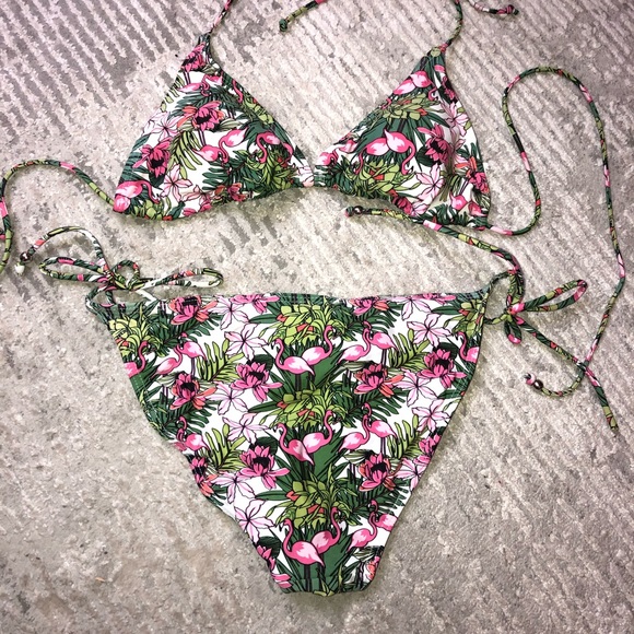 Tropical print bikini - Picture 7 of 7